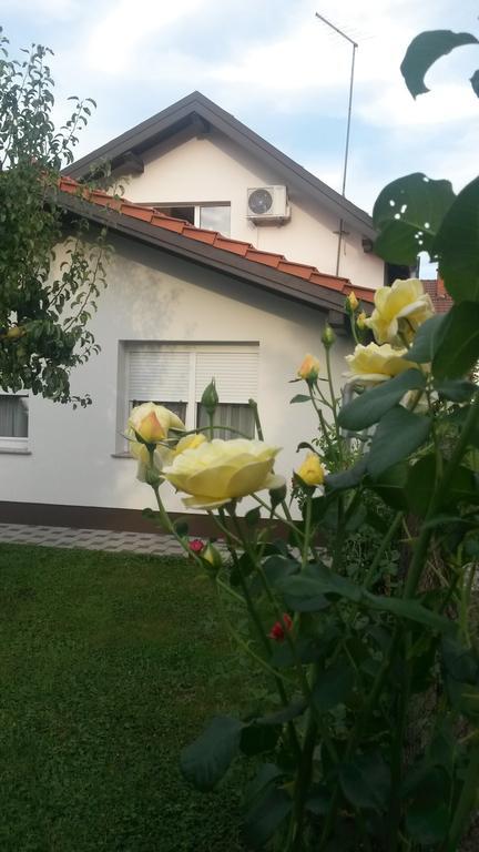Apartment Cecilia Koprivnica Cameră foto